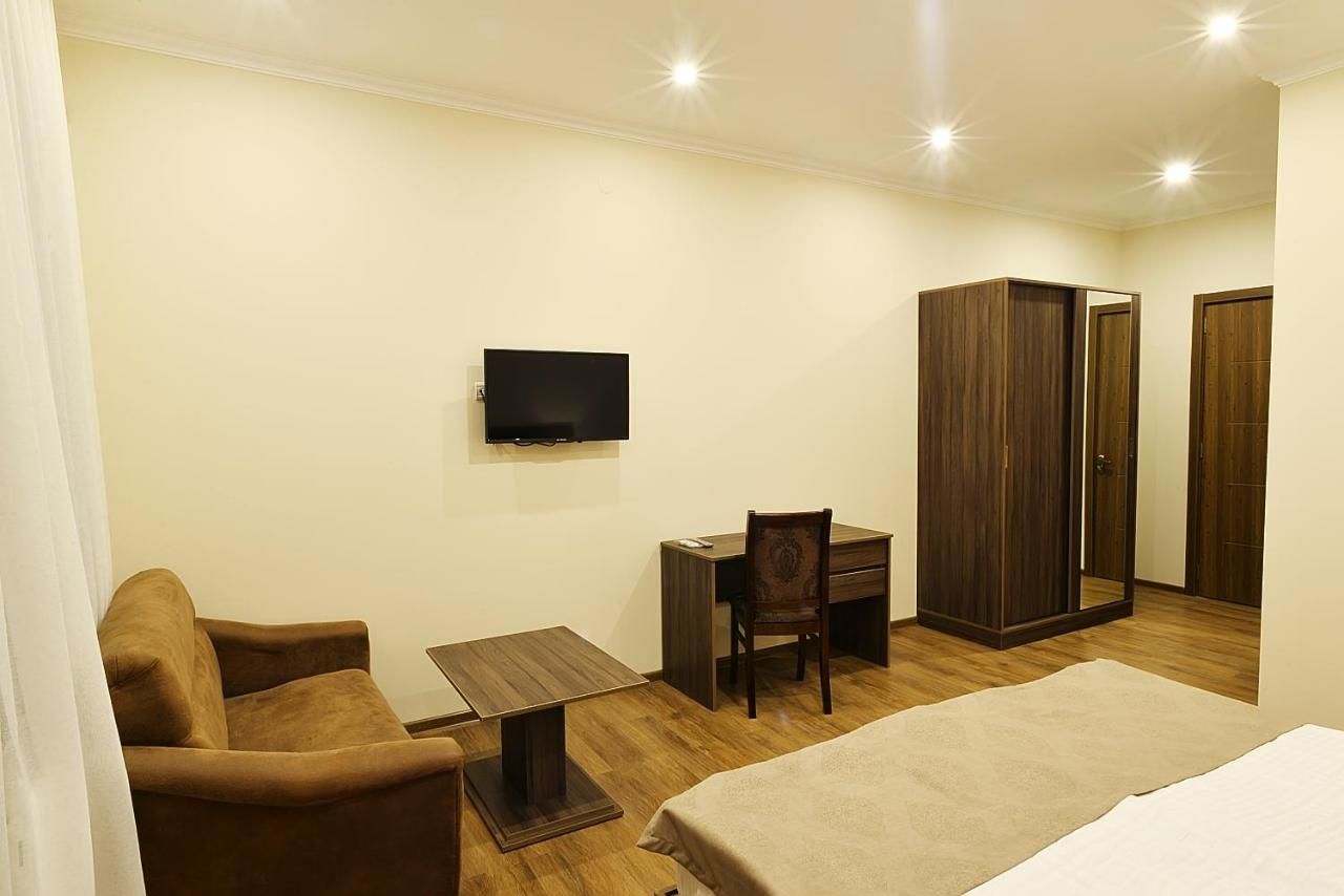 Отель MGK Hotel Тбилиси